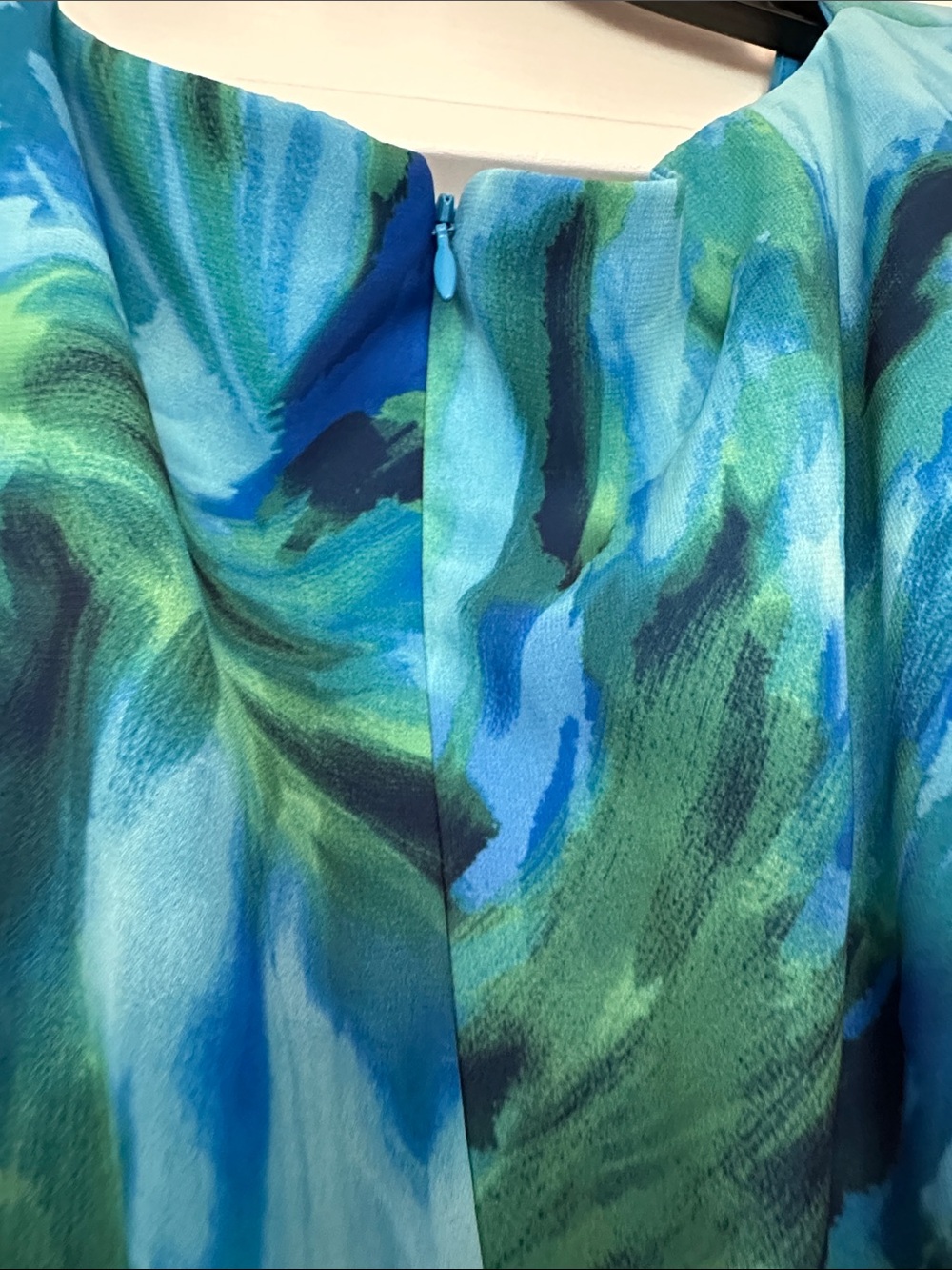XSCAPE Maxi Dress in Blue-Green Print
Size:14W ~NEW! ✨Beautiful ✨ - Picture 9 of 9